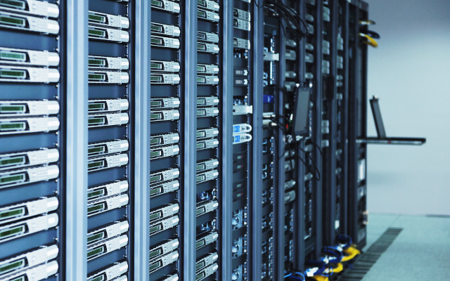5_Data-Centers-and-Server-Rooms.jpg